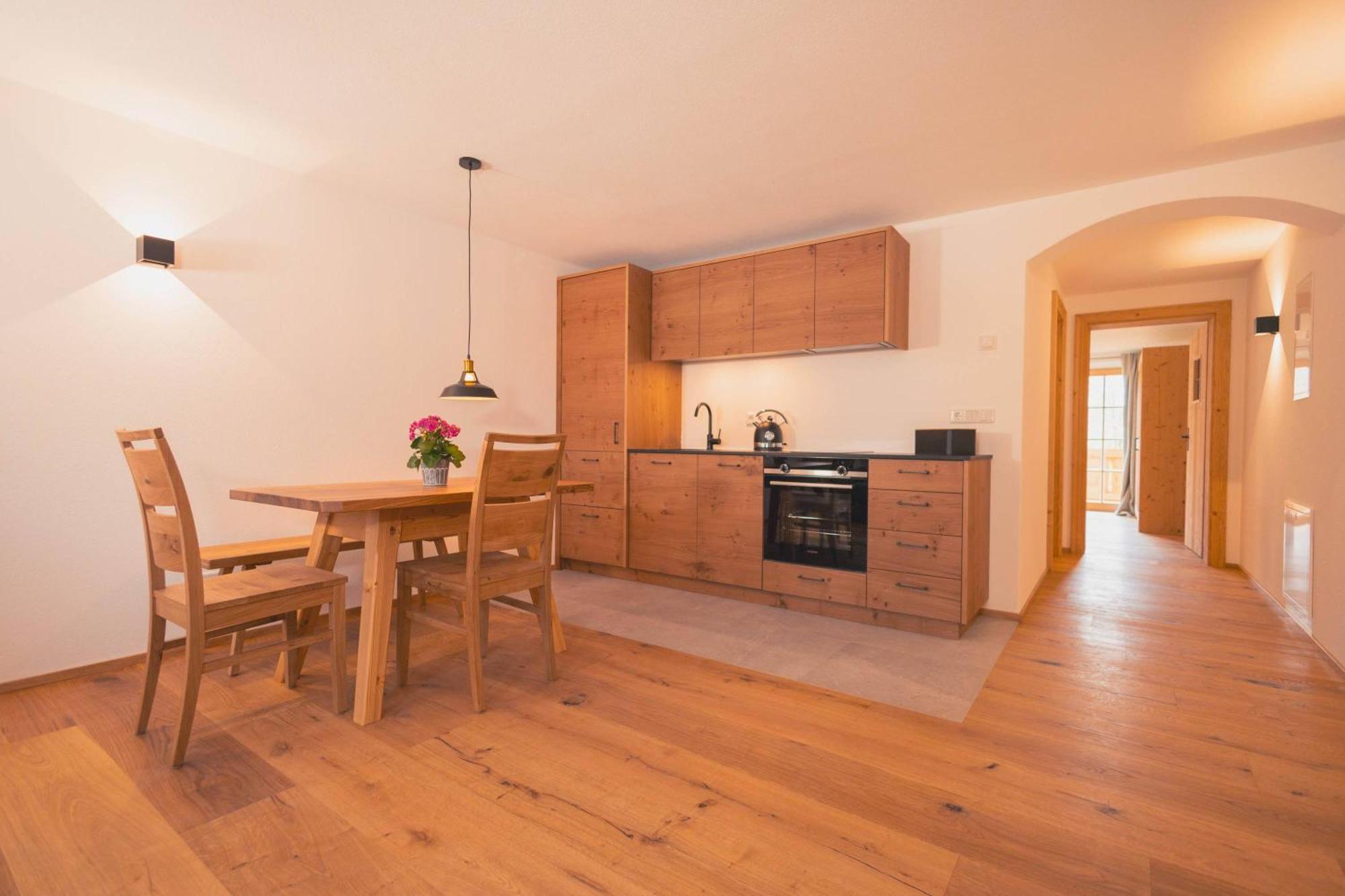 Zumhofer Apartment กมุนด์ อัม เทกันซี ภายนอก รูปภาพ